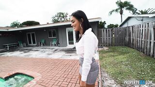 2020-01-17-4410042-single-real-estate-agent_720