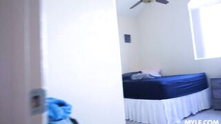 skylar_snow_720