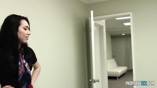 2015-08-14-4354327-the-filthy-office_720