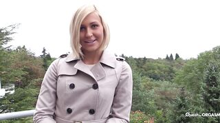 2016-04-10-10041761-czech-teen-to-chases-orgasm-with-vibrators_720