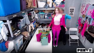 2025-08-02-30783-lucy_foxx2_720