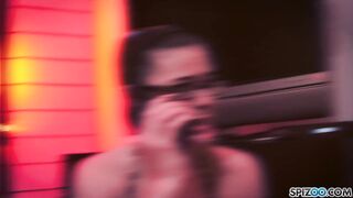2017-10-30-2196-spizoombies_720