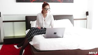 2022-04-26-28543-redhead_milfs_compilation_720