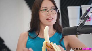 2025-08-19-226838-nubiles-podcast-alex-coal-casts-haley-reed-1-s2e4_960