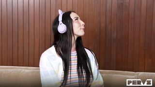 2025-08-11-30772-indica_marie_720