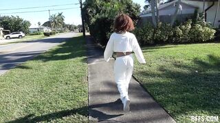 2022-02-05-18639-kira_perez_and_leana_lovings_720