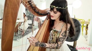 pull-on-my-harp-strings