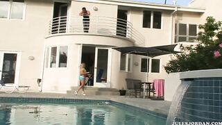 2013-01-26-kylie-wild-young-squirting-machine_720