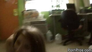 2011-10-16-27559-ticklish-redhead-whore_950