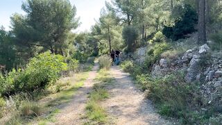 2025-04-25-alicieuse-knows-how-to-negotiate_720