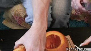 2011-09-21-27019-super-hot-czech-slut_950
