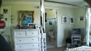 2011-09-17-2921-college-whore-ex-shame_950