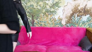 2024-11-28-sya-33-years-old-beautician-in-besancon_720