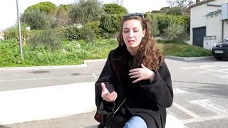 2024-03-04-livia-27-seeks-authenticity_720