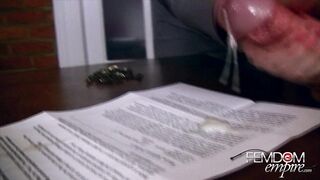 2022-10-22-signedincum_720