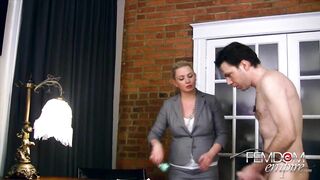 2022-10-22-signedincum_720