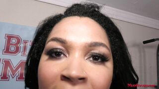 2024-09-04-ashlyn-peaks-in-your-face-3_1080