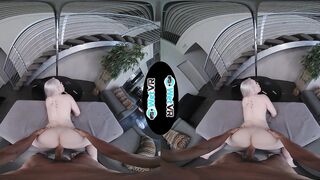2022-05-20-30121-working-the-pole_720