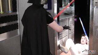 2022-03-30-darthassinvader_720