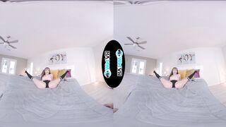 2020-03-13-30060-stretchy-sex_720