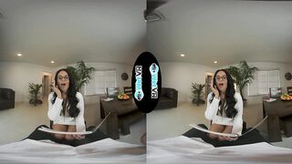 2020-08-14-21172-sexy-french-tutor_720