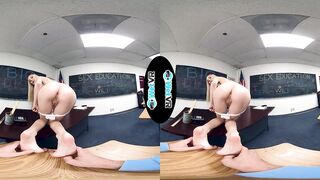 2019-09-17-29906-sex-education_720