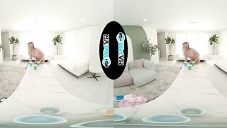 2025-08-08-30364-strip-pong_720