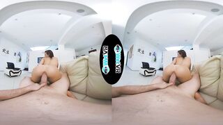 2019-10-18-29946-bath-creep_720