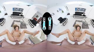 2019-10-18-29946-bath-creep_720