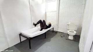 2025-01-11-dakkota-arrested-at-work-for-a-warrant-part1