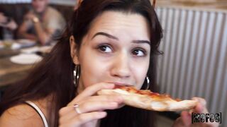 2025-08-21-11268651-pizza-pussy_720