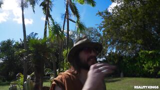 2025-03-13-10715121-partying-in-the-bush_720