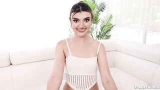 2025-07-27-11213041-she-needs-a-cum-fiesta_720