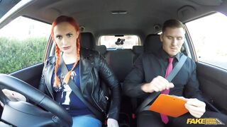 2017-09-26-4098191-examiner-loves-learners-hairy-pussy_720