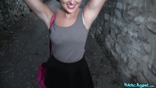2017-09-29-4070531-her-pussy-fucked-by-lost-stranger_720