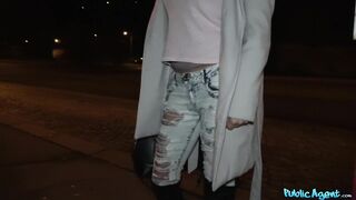 2018-01-02-4071141-fucked-in-car-and-cum-on-her-tits_720