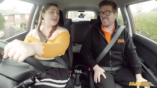 2018-01-22-4097611-cute-bbw-crashes-the-car-for-real_720