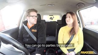 2018-04-02-4097811-sex-party-warm-up-for-local-swinger_720