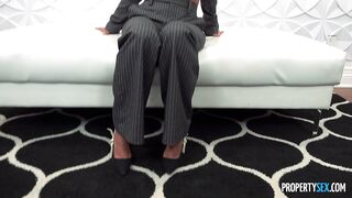 2025-09-19-11371281-she-comes-highly-recommended_720