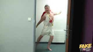 2021-02-14-4425111-unexpected-wingman-on-valentines_720