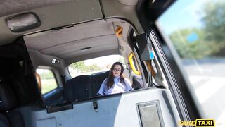 2022-04-20-4633591-i-know-who-you-are_720