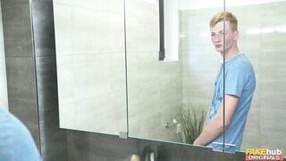 2021-09-09-4478031-paramedic-helps-teen-with-his-erection_720