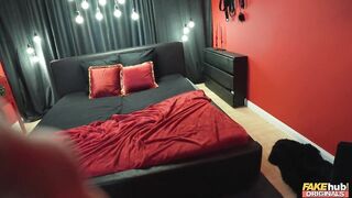 2021-11-15-4491841-the-friendly-flash-off_720