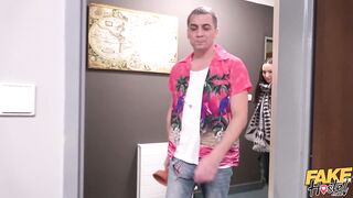 2018-02-17-4094831-ive-got-some-dirty-clothes_720