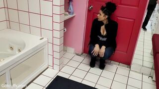 2024-04-20-calissa-bliss-arrested-at-work-part1