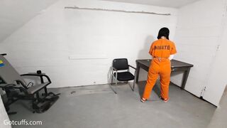 2024-02-15-waitress-gets-arrested