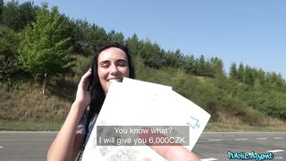 2018-11-22-4353573-firm-assed-hottie-fucked-outdoors_720