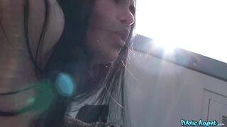 2018-11-22-4353573-firm-assed-hottie-fucked-outdoors_720