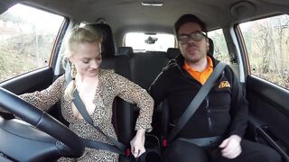 2019-01-14-4352842-polish-blonde-driving-lesson_720