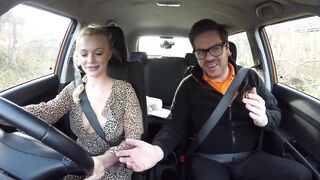 2019-01-14-4352842-polish-blonde-driving-lesson_720